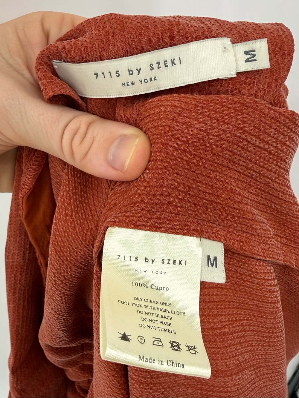 7115 by Szeki Dolman Sleeve Drawstring Midi Dress | Rust | Medium - Picture 5 of 5